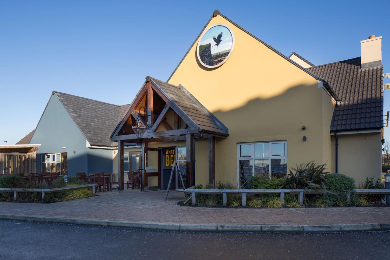 The Raven'S Cliff Lodge By Marston'S Inns Motherwell Eksteriør bilde