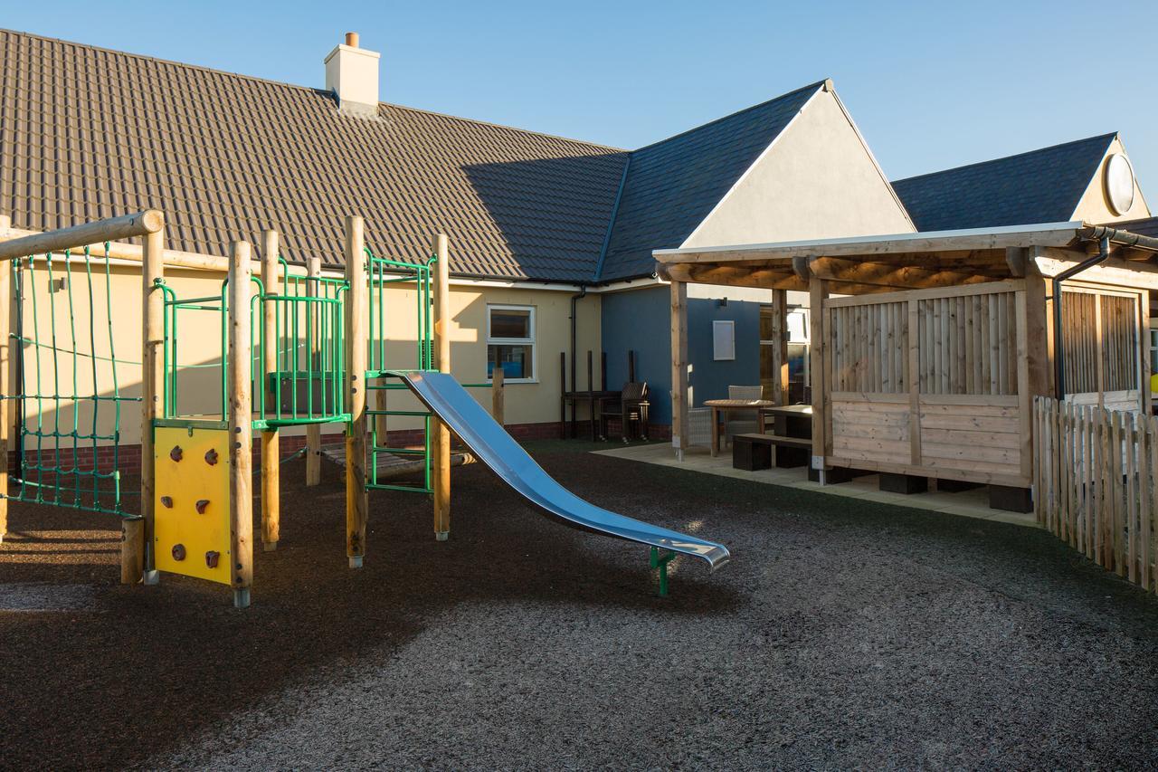 The Raven'S Cliff Lodge By Marston'S Inns Motherwell Eksteriør bilde