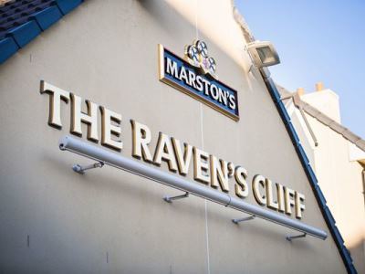 The Raven'S Cliff Lodge By Marston'S Inns Motherwell Eksteriør bilde